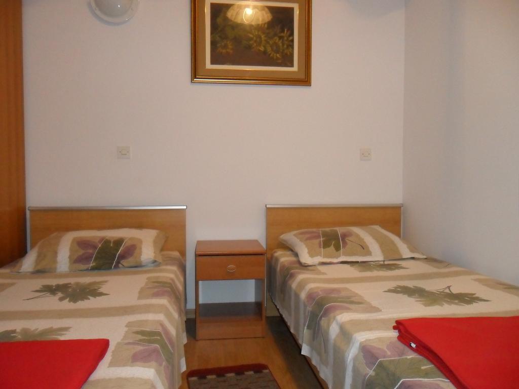 Dvorski Apartment *