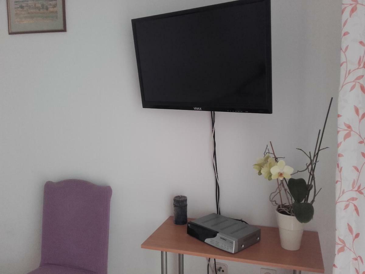 Dvorski Apartment Mandre